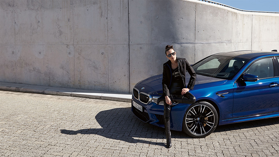 BMW M COLLECTION.